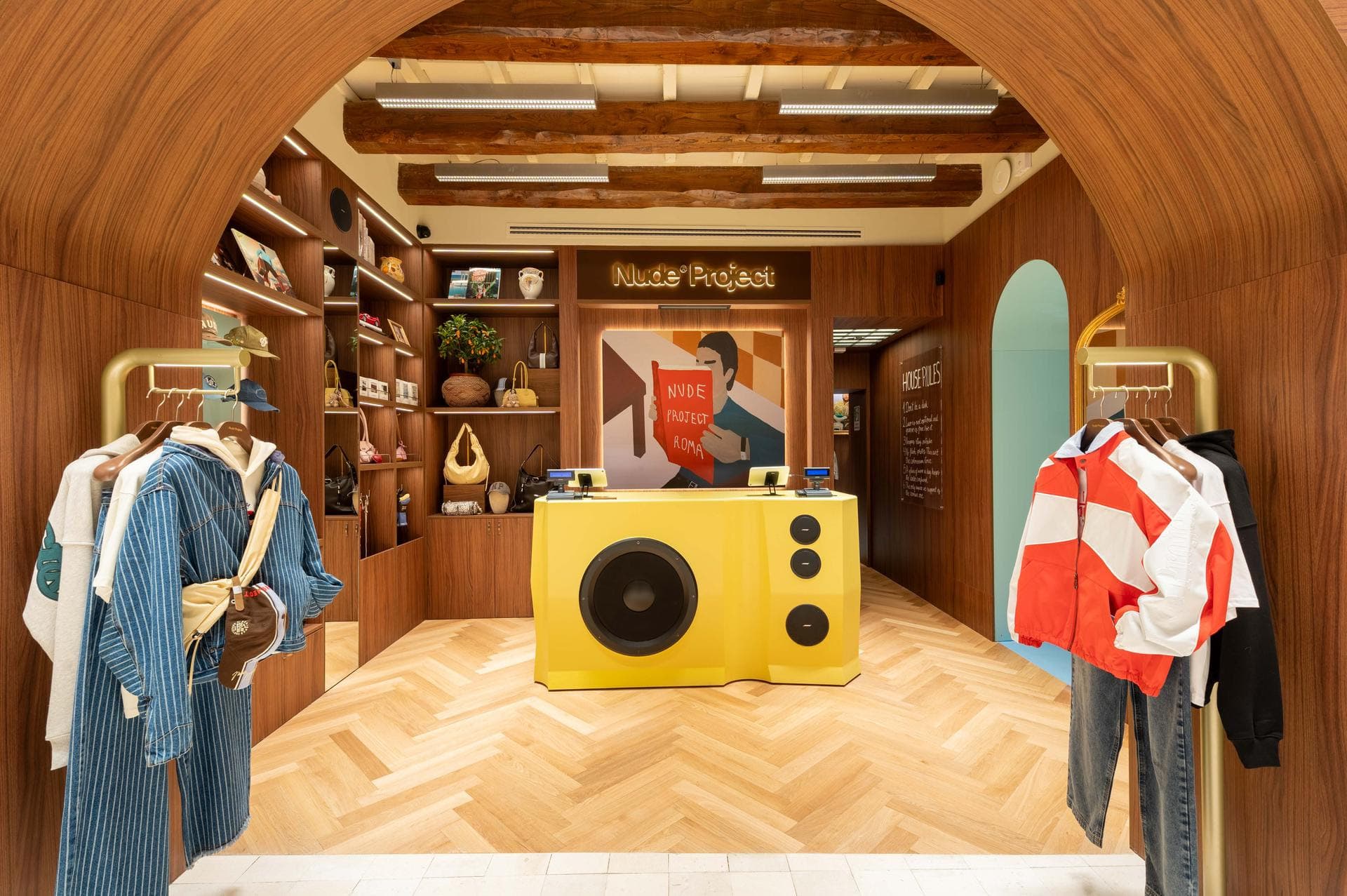 Aperto a Roma un nuovo store di Nude Project, il brand che dà voce ai giovani europei