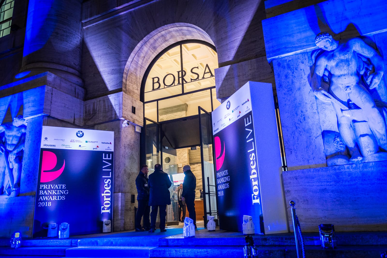 La prima piattaforma di equity crowdfunding si sta quotando in Borsa. Ecco perché