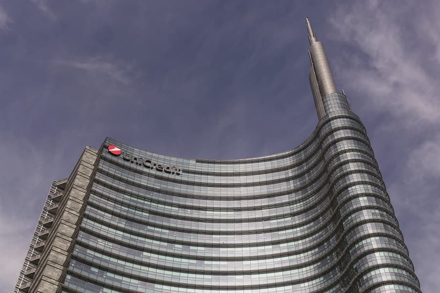 UniCredit sale verso il controllo di Commerzbank, la replica di Orlopp