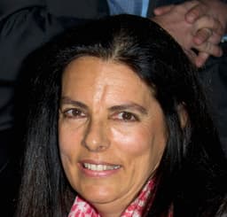 Il titolo L'Oreal vola dopo i conti da record: il patrimonio di Françoise Bettencourt Meyers sale di 6 miliardi di dollari