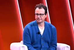 Anthropic vola a 380 miliardi: i sette cofondatori miliardari quasi raddoppiano i loro patrimoni