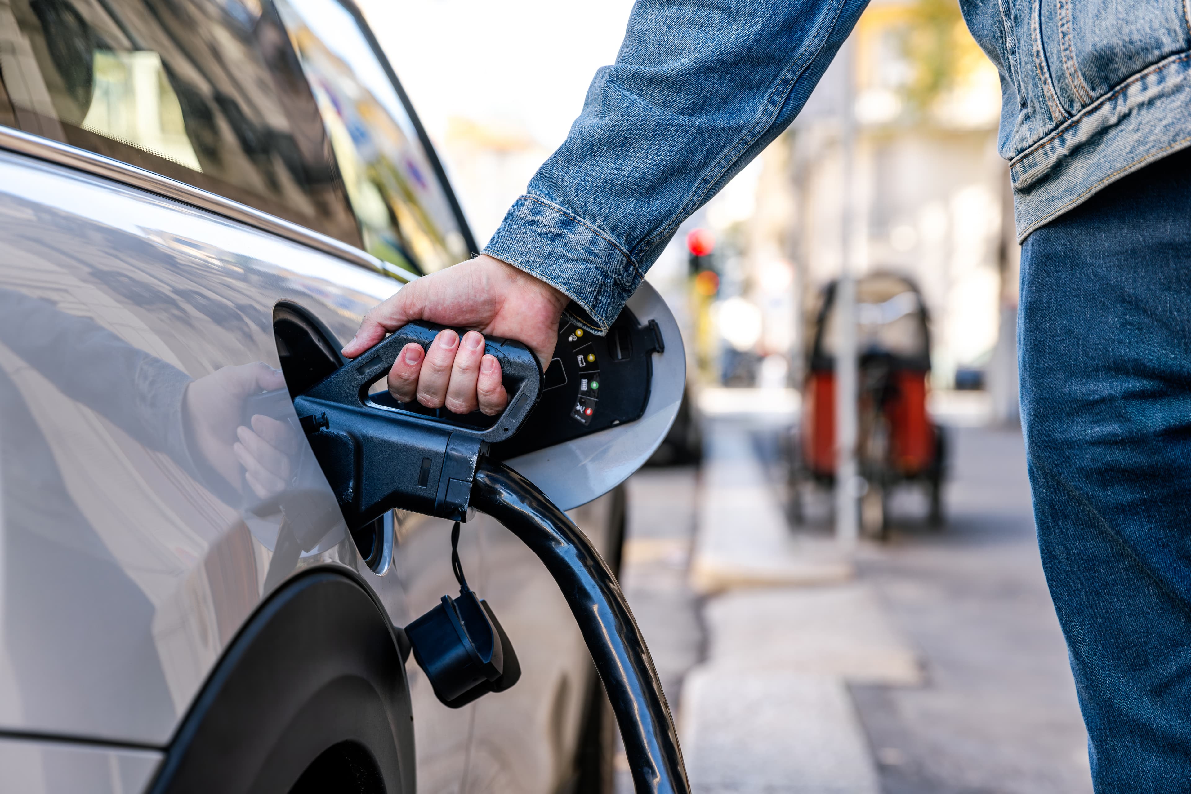 Auto elettriche in Europa, boom nel 2026: +30% da inizio anno