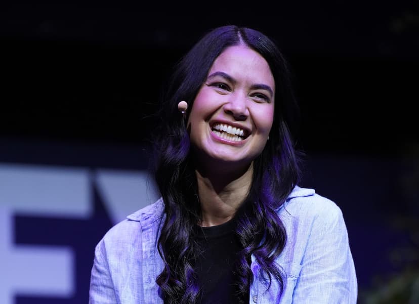 La storia di Melanie Perkins, la miliardaria che fondato Canva (e che per finanziarla ha rischiato di annegare)