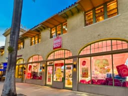 Questa catena cinese è appena diventando il retailer a più rapida crescita negli Stati Uniti
